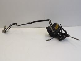 ABS pomp Triumph Sprint ST 1050