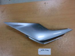 Heck links Honda VFR 1200