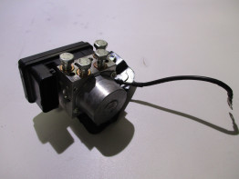 ABS pomp KTM 390 Duke