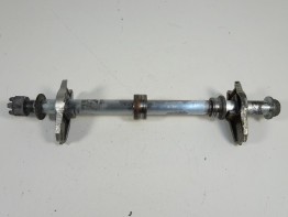 Achteras Kawasaki ER 6