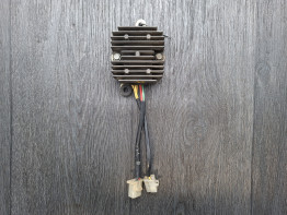 Spanningsregelaar Honda NX 650 Dominator