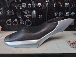 Seat Aprilia RST 1000 Futura