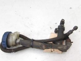 Rempomp achter Kawasaki GPZ 600