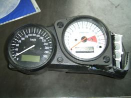 Meter Suzuki GSX R 750