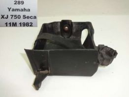 Battery holder Yamaha XJ 750 