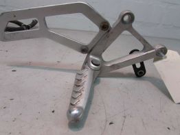 Main step holder right Aprilia RSV 1000