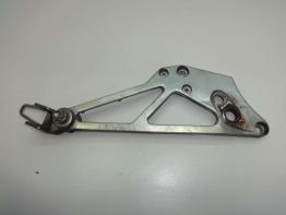Fussrastetrager vorne rechts Honda VF 1000 F