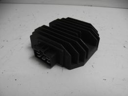 Regulator rectifier Yamaha FZ6