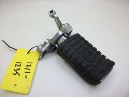 Fussrastetrager vorne rechts Honda VT 700 750