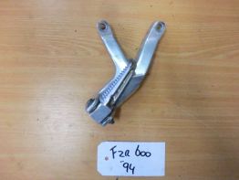 Pillion step left Yamaha FZR 600