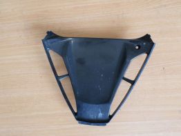 Cowl V shape under Yamaha YZF R1