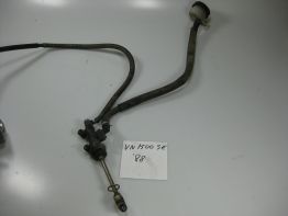 Rempomp achter Kawasaki VN 1500