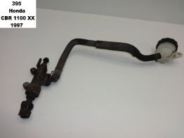 Rempomp achter Honda CBR 1100 XX