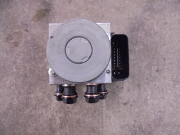 ABS pomp Benelli TRK 702