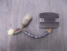 Spanningsregelaar Honda VFR 800 I