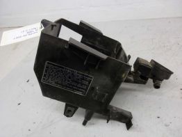 Batterie befestigung Honda CBR 600 F