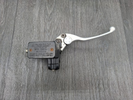Bremszylinder vorne Suzuki GSX F 750