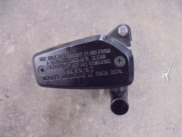 Bremszylinder vorne Suzuki GSX S 1000