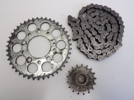 Ketting en tandwielset Honda VF 700 750 F