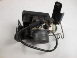 ABS pomp KTM 690 Duke 4