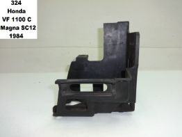 Batterie befestigung Honda VF 1100 C Magna