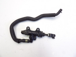 Rempomp achter Honda VTR 1000 SP