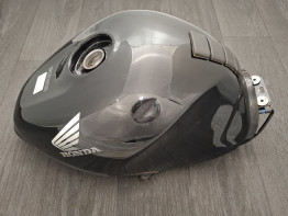 Benzintank Honda CBR 1100 XX