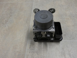 ABS pomp Yamaha MT 10