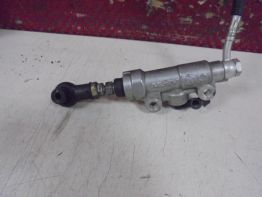 Rempomp achter Honda CBR 600 RR