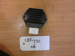 Spanningsregelaar Honda CBF 250