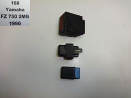 Relais unit Yamaha FZ 750