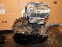 Bloque del motor Kawasaki CSR 305 LTD