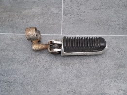 Voetsteun Rechts Suzuki GSX 1100 G