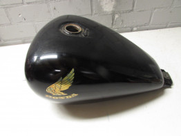 Kuhler Honda VT 700 750
