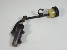 Rempomp achter BMW K 1200 S 