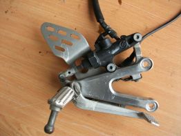 Main step holder right Yamaha YZF R6