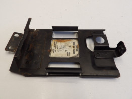 Batterie befestigung Suzuki LS 650