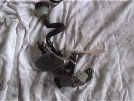 Fussrastetrager vorne rechts Yamaha YZF 600 Thundercat