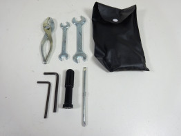 Tool set Suzuki M 1800 Intruder