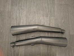 Auspuff Honda VF 400 F