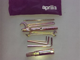 Tool set Aprilia RSV 4