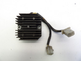 Regulator rectifier Honda CB 400