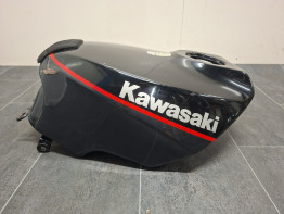 Depósito de combustible Kawasaki GPZ 400