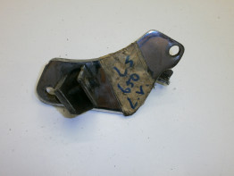 Fussrastetrager vorne links Suzuki LS 650
