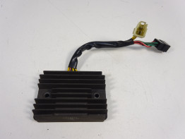 Spanningsregelaar Ducati monster 796