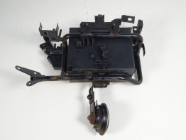 Batterie befestigung Yamaha FJR 1300