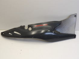 Rechter achterkant Aprilia Pegaso