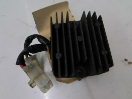 Regler Gleichrichter Honda CMX 250 