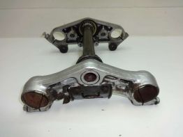 T stuk + kroonplaat Suzuki VX 800