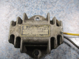 Spanningsregelaar Suzuki GS 750